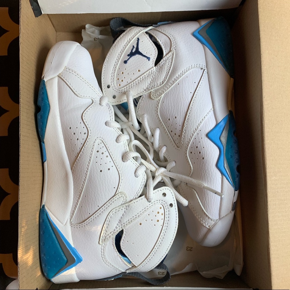 Air Jordan Retro 7